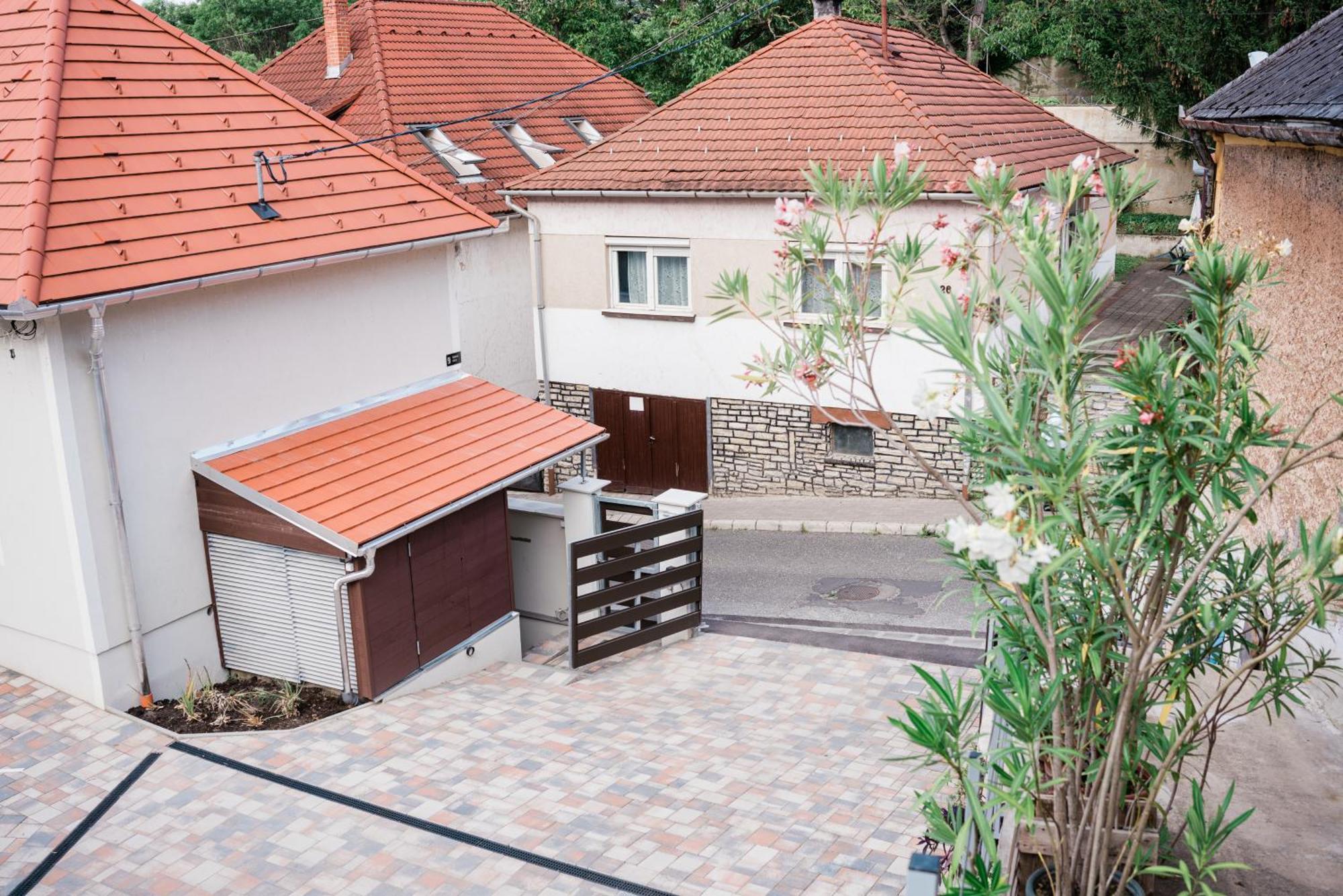 Monbuhim Comfort Veszprém Exterior foto
